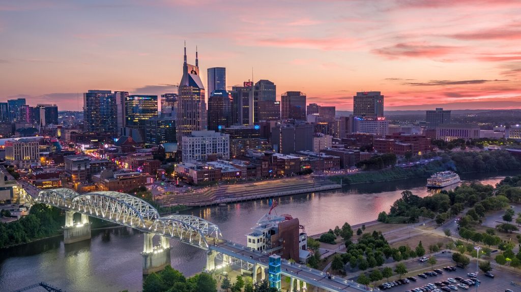 Nashville Tennessee skyline