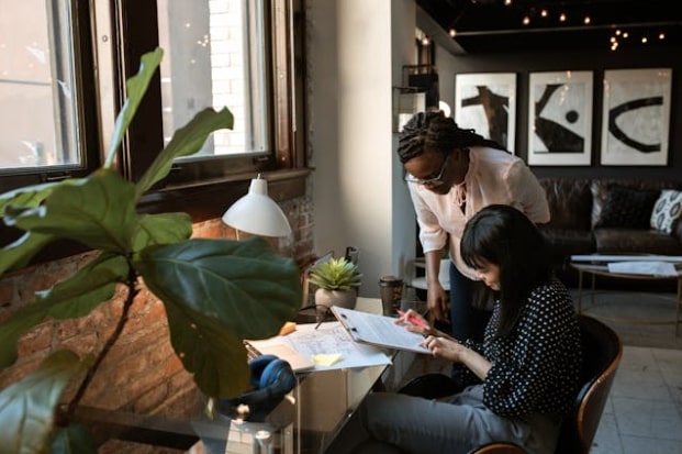 What High-Net-Worth Households Look for in Estate Managers Today